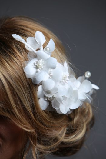 White wired flower headpiece with pearls