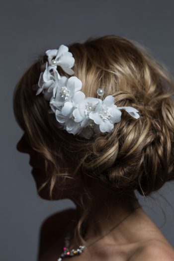 White wired flower headpiece with pearls